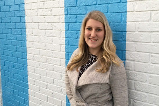 Stephanie - Headshot